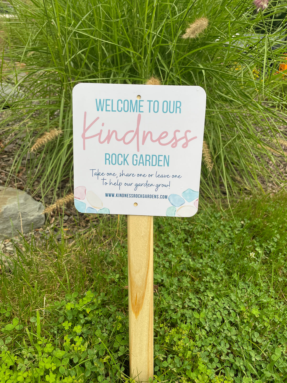 Kindness Rock Garden Sign - Pink | 6x6 Metal Stake – Kindness Rock Gardens
